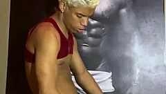 Raphael Lyon Fills My Mouth With Cum!