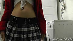 Hot Young German Amateur Laundry Fuck