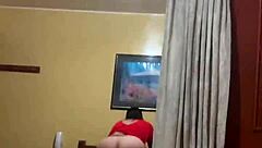 Culona le pone los cuernos a su marido. Group peruvian old cuckold swingers.