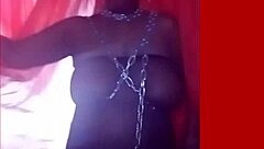 i'm in npleasures with chains