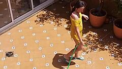 Voyeur catches neighbor peeing on landlord's wife from balcony