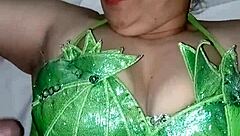 Visiting my aunt dressed as an elf, got my Christmas surprise!