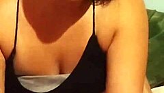 quería una polla más grande y le metí el desodorante parte 2 final.