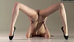 hey, wanna see sofia zhiraf, russian teen 18+, spread legs wide?