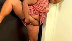 Nookiescookies Squirt And Masturbate To Orgasm In Public!