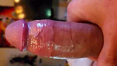 Playing with my oiled cock close up, nerdy flashing fetish 😏