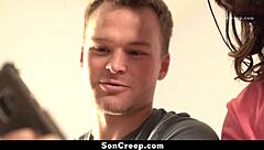 我从不知道继父能给我这样的同性快感