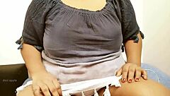 want to see this indian girl's sexy tits?