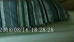 金发AMWF妓女炫耀巨大奶子