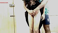 Desi Jawan Ladke Ke Saath Pehli Baar Sex