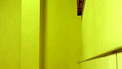 马来西亚华裔美女热辣场景中遭激烈肛爆