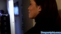 Realtor beauty dickrides to complete the sale