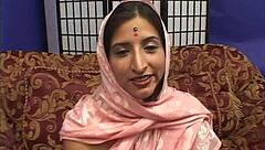 what's happening in girls of the taj mahal 7 heatwave?