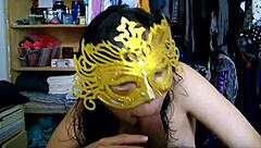 Gloria gives Paco a delicious blowjob while pregnant 😍