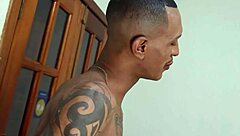 Two construction workers fuck in the locker room after work