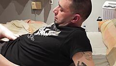 wife reaches orgasm through foot masturbation fetish