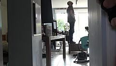 Milf Babe Sucks Electrician In Homemade Sex