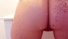 Djbrisa coelhinha se masturbando bem gostoso gozando muito.