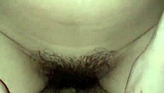 女友像JAV那样操喷水满天飞