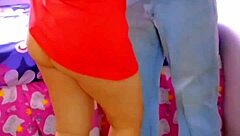 mi joven hijastra estudiante nos ve cogiendo por error y ahora también quiere verga y que la inicie en la sexualidad