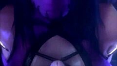 Cartoon alive, wanna striptease?