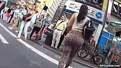 This 720p video features spandex-clad ass in high definition 1500k quality