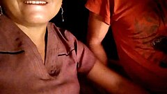 亚历克西斯·德克萨斯大屁股在这个肛交场景中被猛烈操