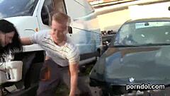 魅力女孩被伙伴爱人勾引猛操