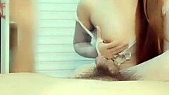 性感日本业余学生妹真实偷拍瞬间