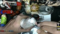 its time to finish painting the little grey alien with my dildo