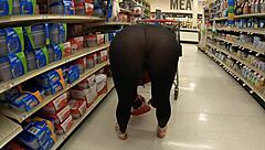 Can You Spot the Flashing in Transparent Leggings at the Grocery Store?