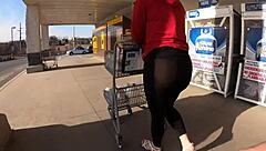 Can You Spot the Flashing in Transparent Leggings at the Grocery Store?