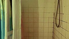 bestfriend wanted my dick and i wanted to suck his dick and i cummed in his mouth