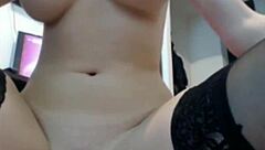 Teen Babe's Perfect Body Shines on Amateur Cam Show