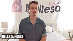 can this dude make italian babe valentina nappi cum inside in bedroom?