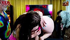 Gih SpanIc Coloca A Ruiva Cavala De Quatro Na Mesa Do Podcast S� Para Mostrar O Seu Cuzinho Rosa - P�Pum No Barraco - Ela Manda