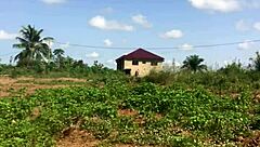 Crazy bitch twerks her big ass outdoors