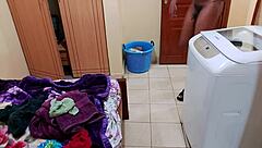 Nigerian pickup leads to bareback gay sex