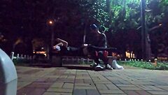 fui fazer uma corrida no parque e encontrei um muleque pauzudo para fuder na pracinha!