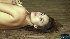 the hottest colombian milf calypso muse strips lingerie