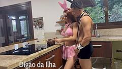 Want to eat this beautiful redhead bunny's ass in the kitchen?