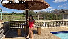 Nao Resisti Esse Negao Ja Que Minha Amiga Nao Veio Eu Vo Da Pra Ele Bem Gostoso e Goza No Pau Dele