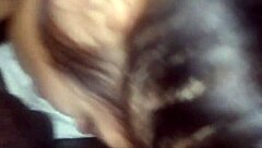 Kitty和我忍不住这个大黑鸡巴，在家自制接纳它