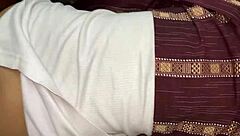 Punjabi Auntie Slimgirl Gets Dogystyle Chudayi Hard