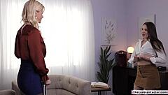 lesbian stepdaughter facesitting stepmom