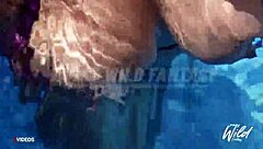 Busty Pinay Shows Boobs