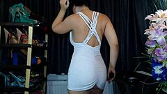 Lady squirts a lot during teen 18+ masturbation orgasm!