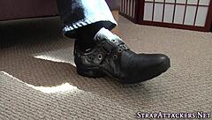 Hot domina with strapon gives handjob and blowjob before facial 😘