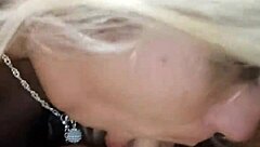 Linda Chica Sucks My Big Cock Until I Cum