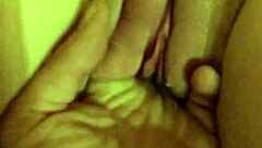 Menino do pau grande comendo a famosa - bumbumgigante com - ao vivo - encontros reais